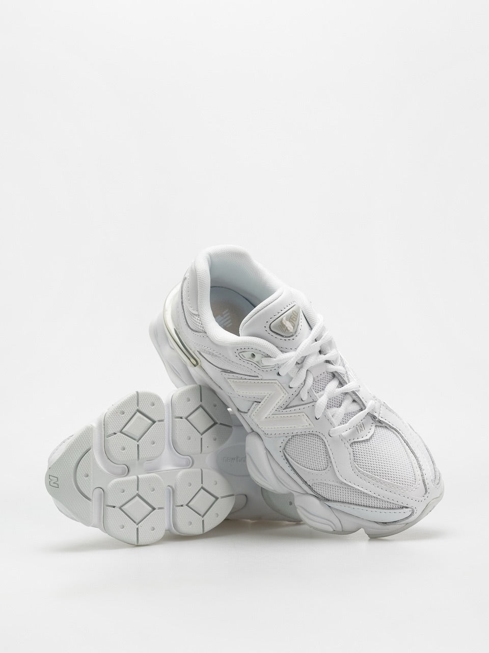 New Balance 9060 Full White