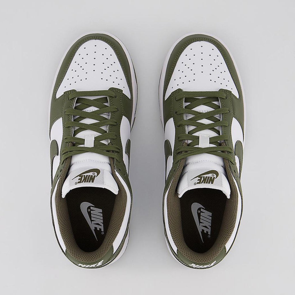 Nike Dunk Medium Olive